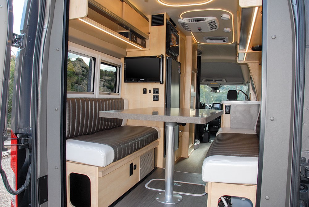 Winnebago Paseo kitchenette