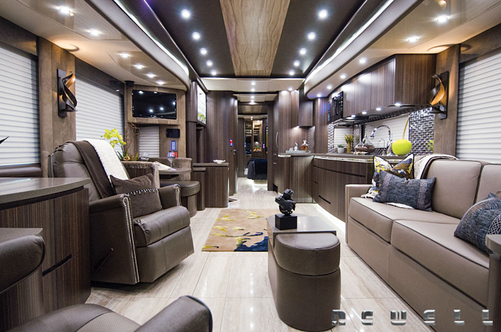 Jayco Seneca 37HJ interior