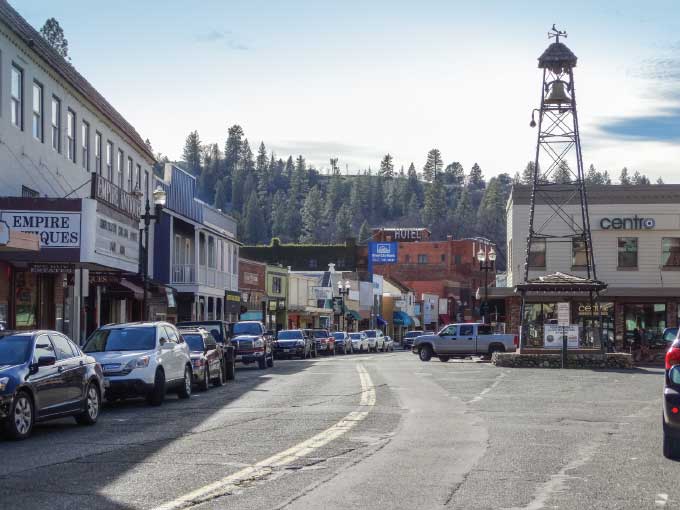 Old Hangtown’s historic Bell Tower was formerly used to summon volunteer firemen when needed.