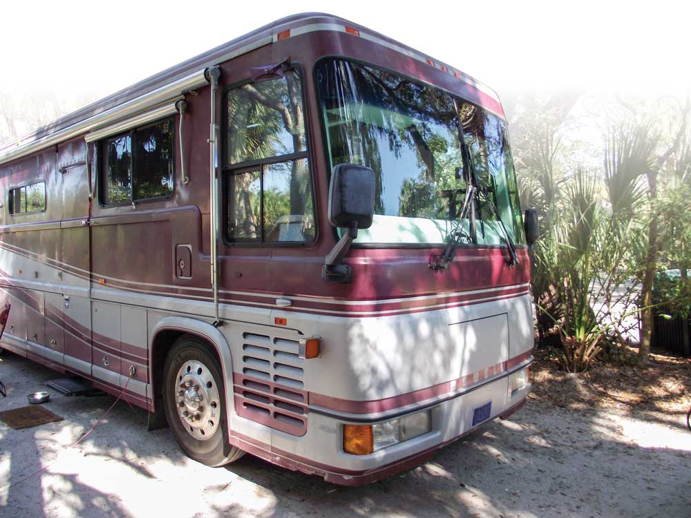 The Jenkinses found this 38-foot Newell coach in Oklahoma.