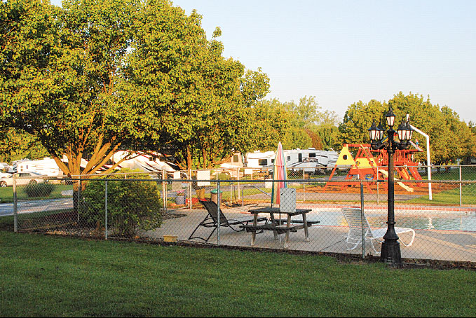 Beautiful Cottonwoods RV Park is lush with amenities and convenient to downtown and the MU campus. The park even offers borrow-a-book and borrow-a-DVD libraries.