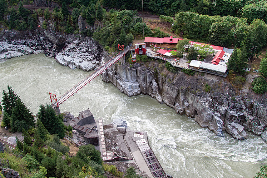 Hell’s Gate tram drops visitors 1,100-plus feet to the visitors center and offers a close-up view of the narrowest section of the Fraser River that Simon Fraser called “the gates of hell.”