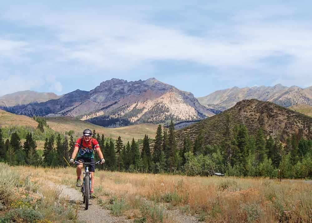 Whether hiking, biking or kicking back at a campfire in the evening, everyone can enjoy the great outdoors in Sun Valley and the surrounding Sawtooth Mountains.