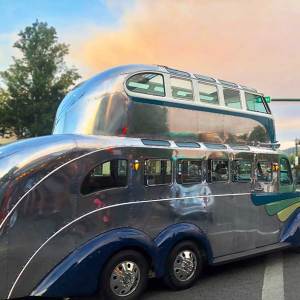 Magic Bus in Grants Pass