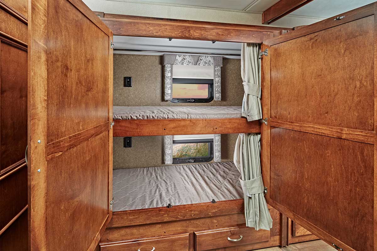 Bunkhouse Motorhomes Fun For The, Motorhome Bunk Bed Ideas