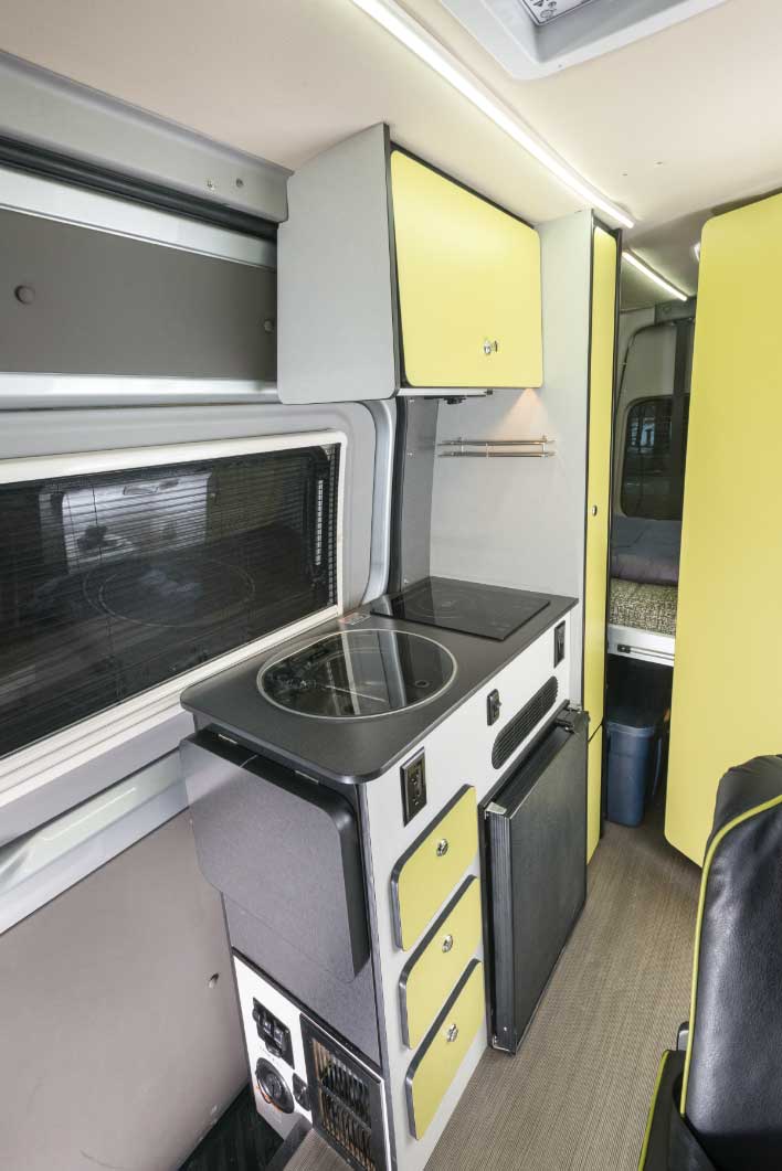 Winnebago Revel 4×4 kitchenette