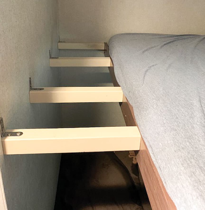 10 Minute Tech Rest Easy Bunk Bed Rv Com, Building Bunk Beds In Camper