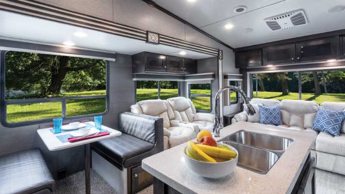 Vanleigh Pinecrest 392MBP fifth-wheel travel trailer interior