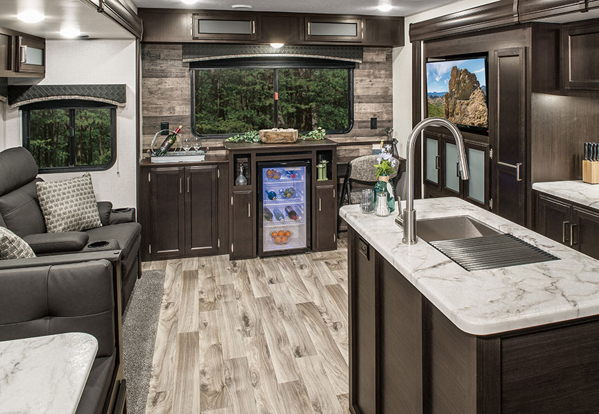 Venture RV SportTrek ST342VMW travel trailer living area