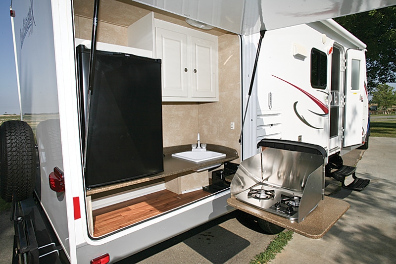 National RV Trade Show Reveals Sleek New Models