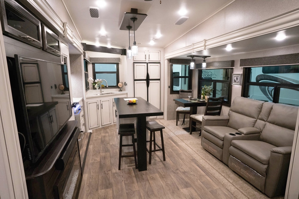 jayco-eagle fifth wheel travel trailer