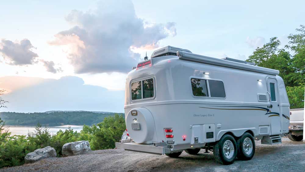 oliver legacy elite II fiberglass travel trailer