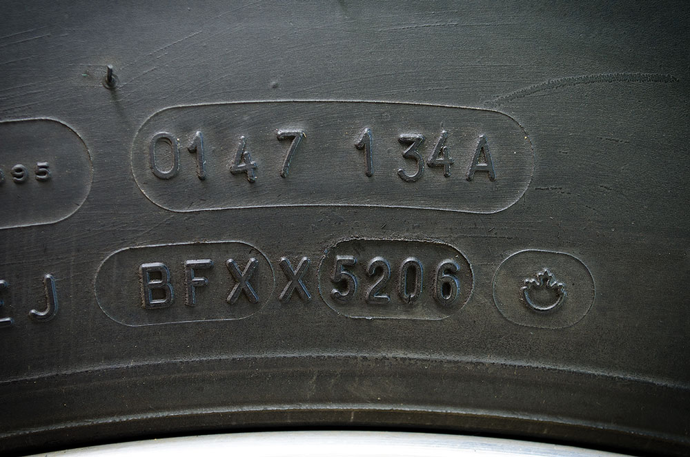 DOT date code on tire