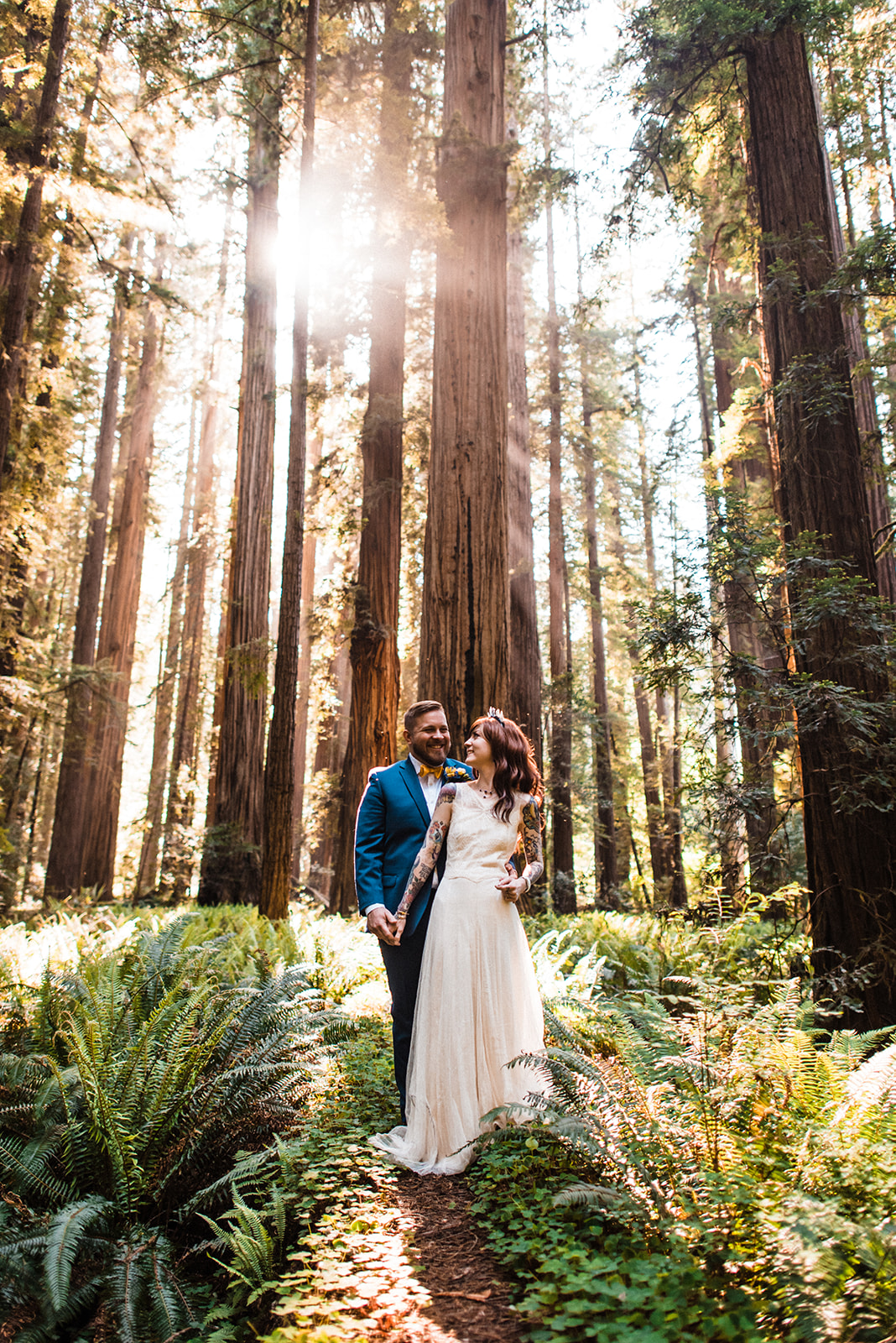 A Redwoods Coastal Elopement. Image: The Foxes Photography