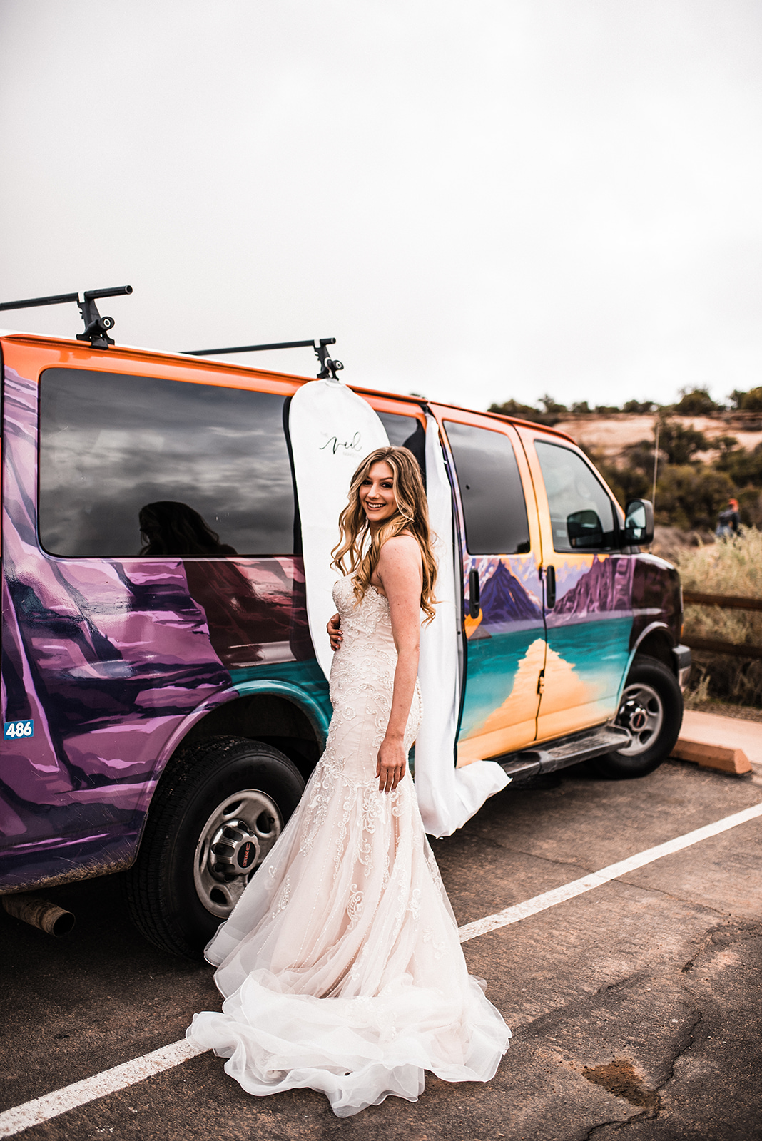 rent a Campervan for an adventure elopement. Image by: The Foxes Photography