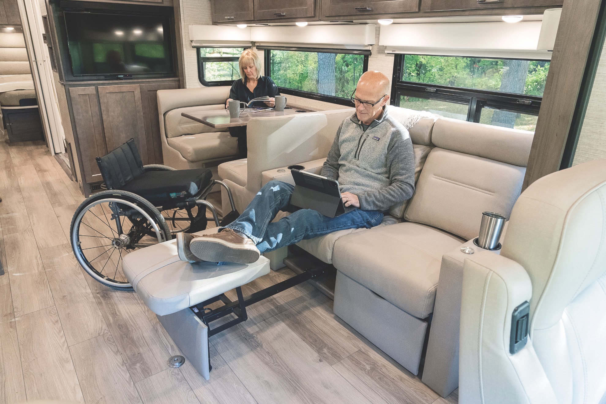 Winnebago Inspire living area