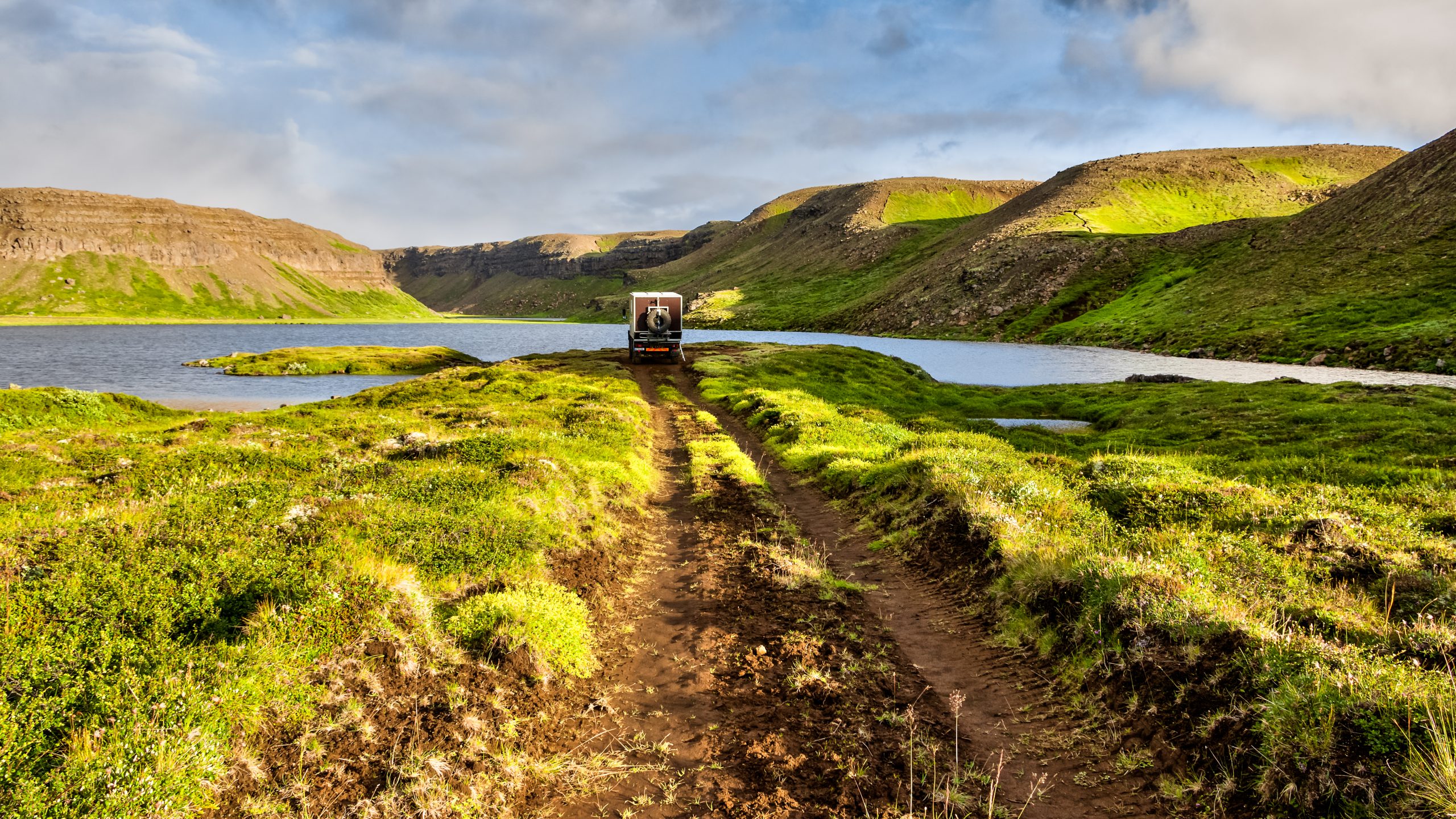 Off-Road Towing