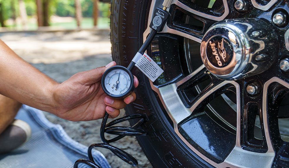 Tire pressure monitor