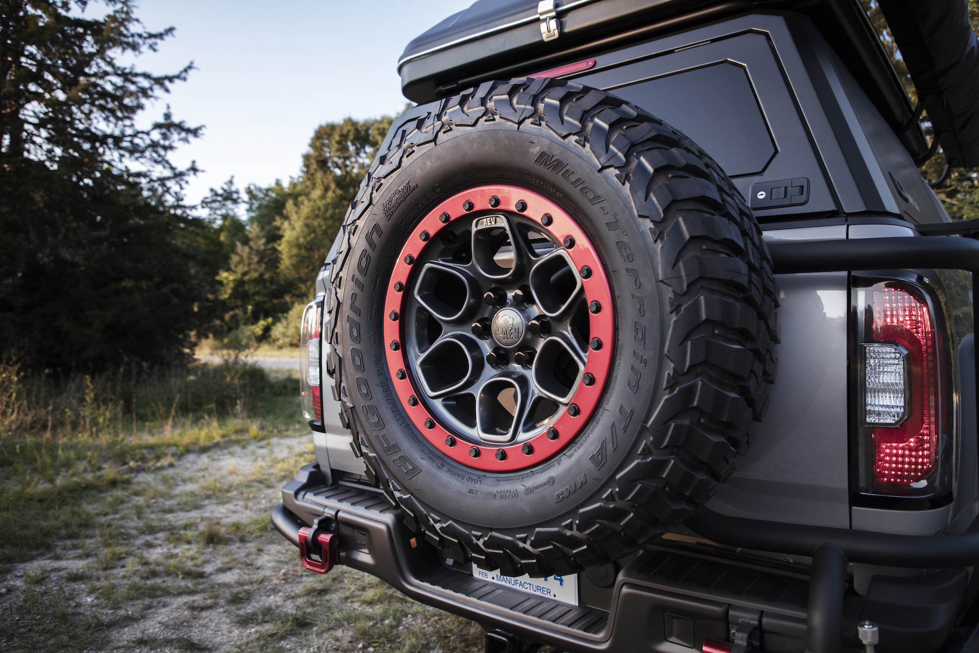 GMC Canyon AT4 OVRLANDX spare tire