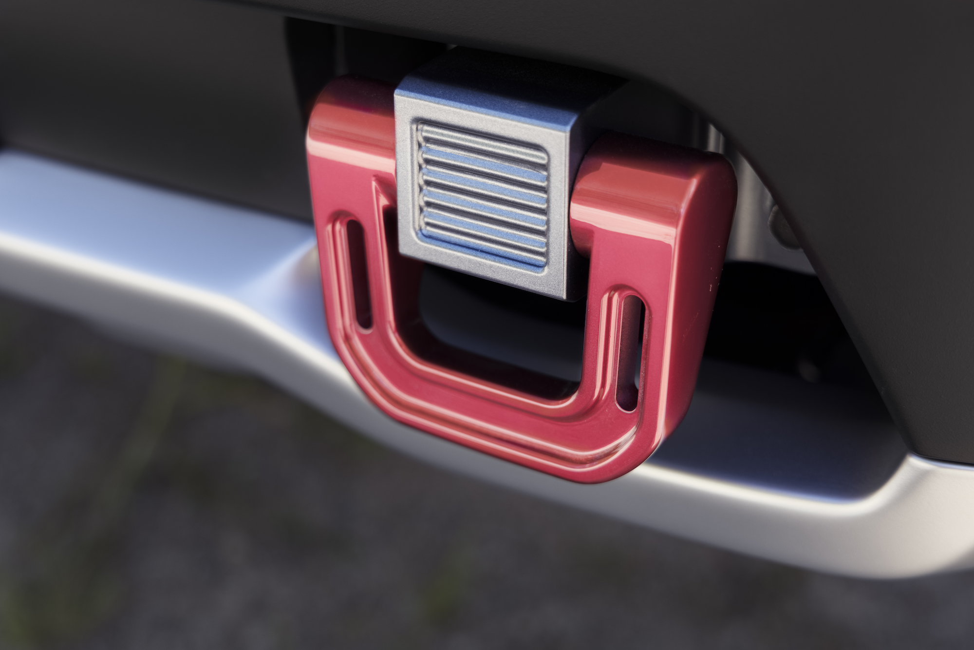 GMC Canyon AT4 OVRLANDX tow hook