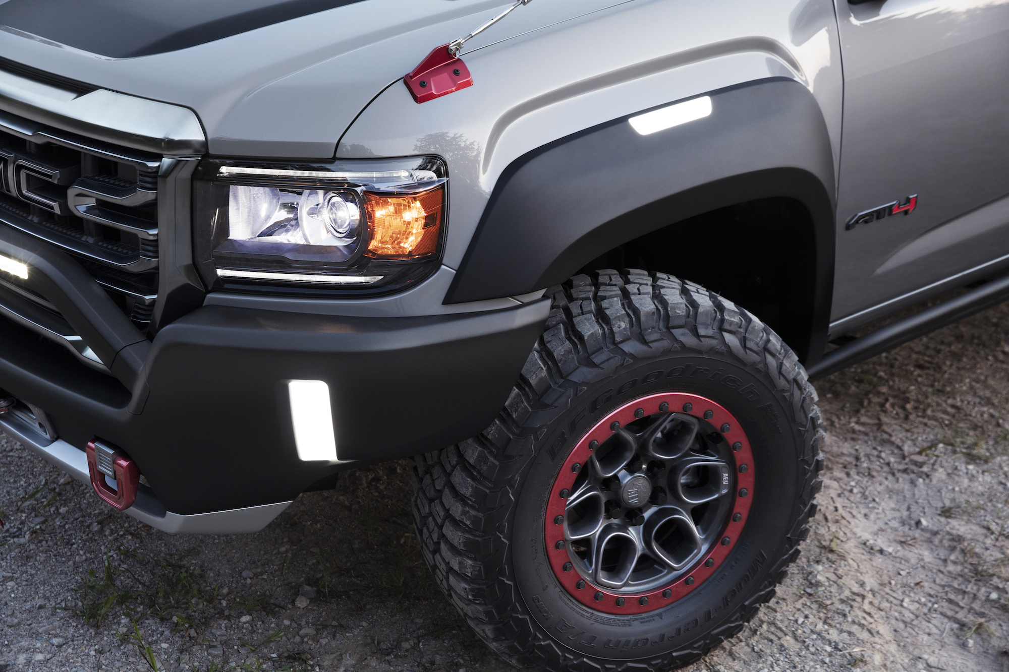 GMC Canyon AT4 OVRLANDX