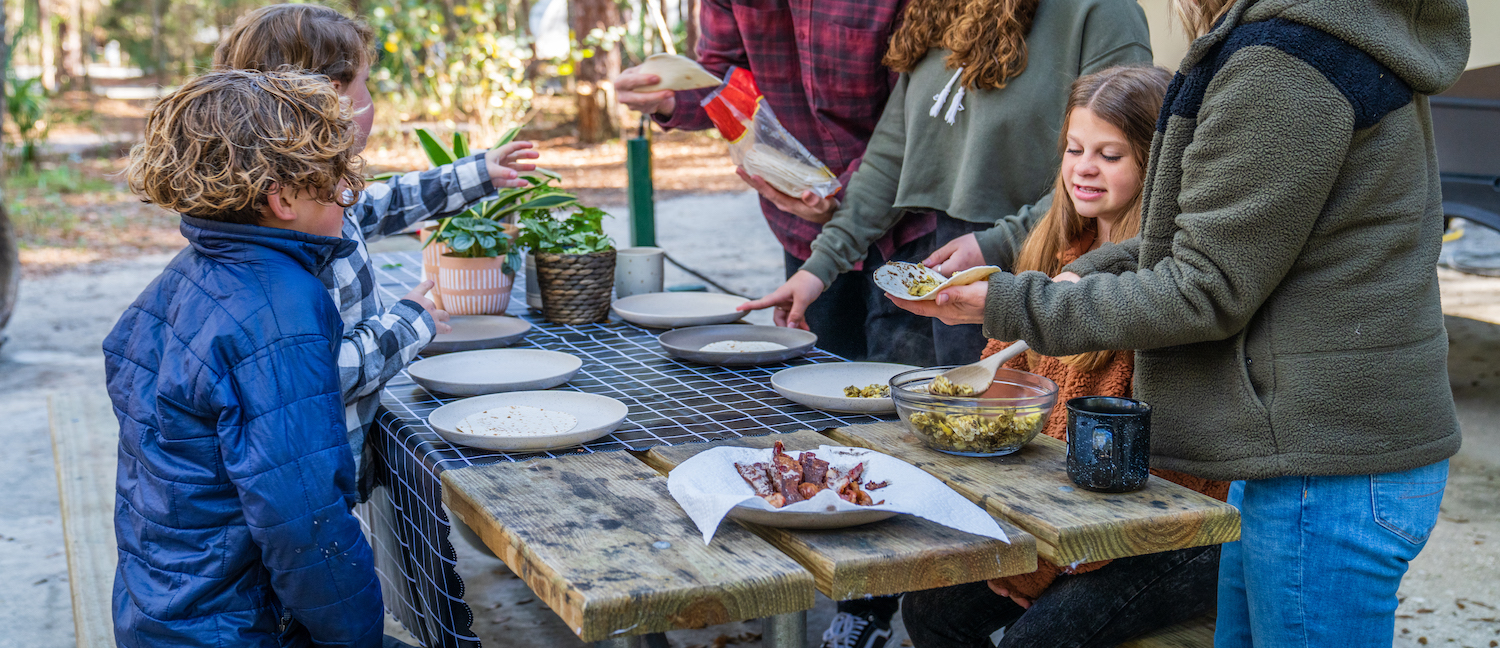 Outdoor eating