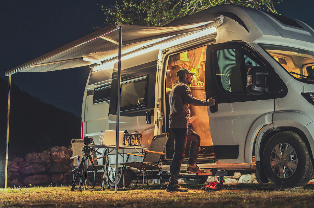 outdoor rv industry