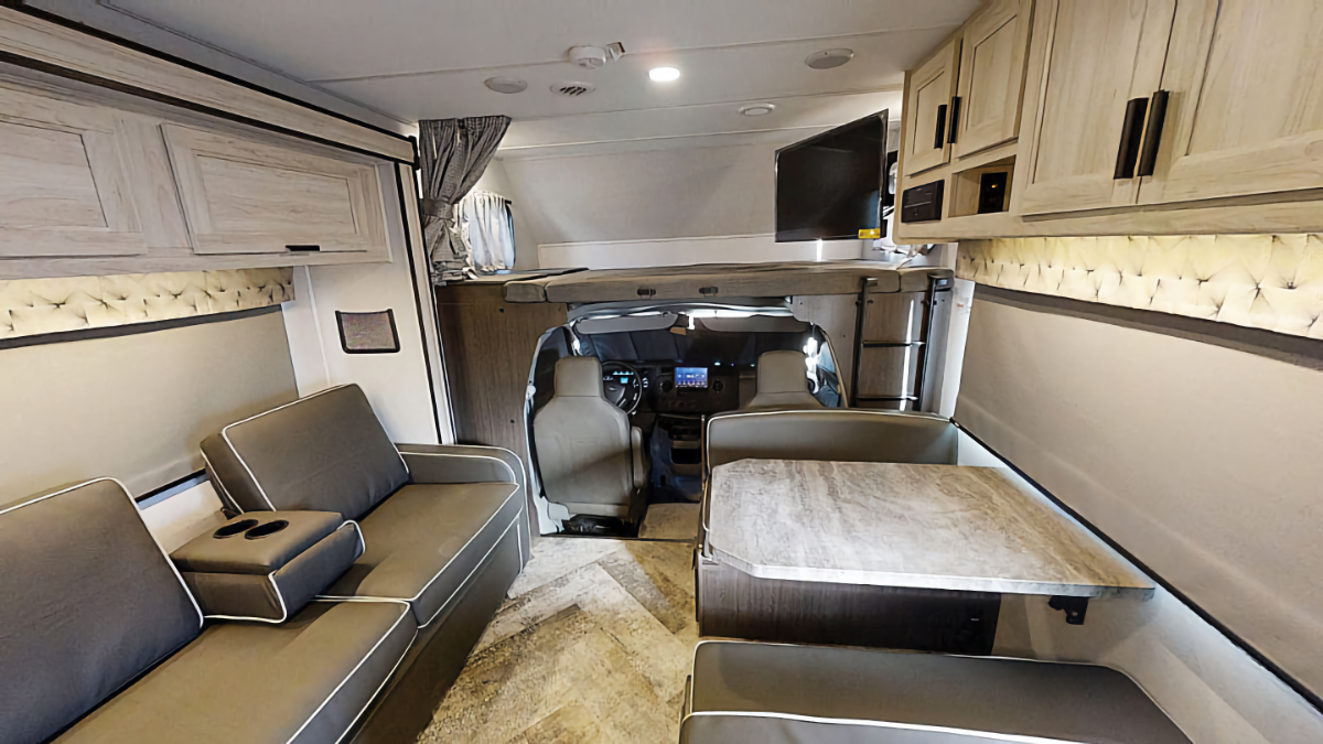 Dining Out RVs with Exterior Kitchens