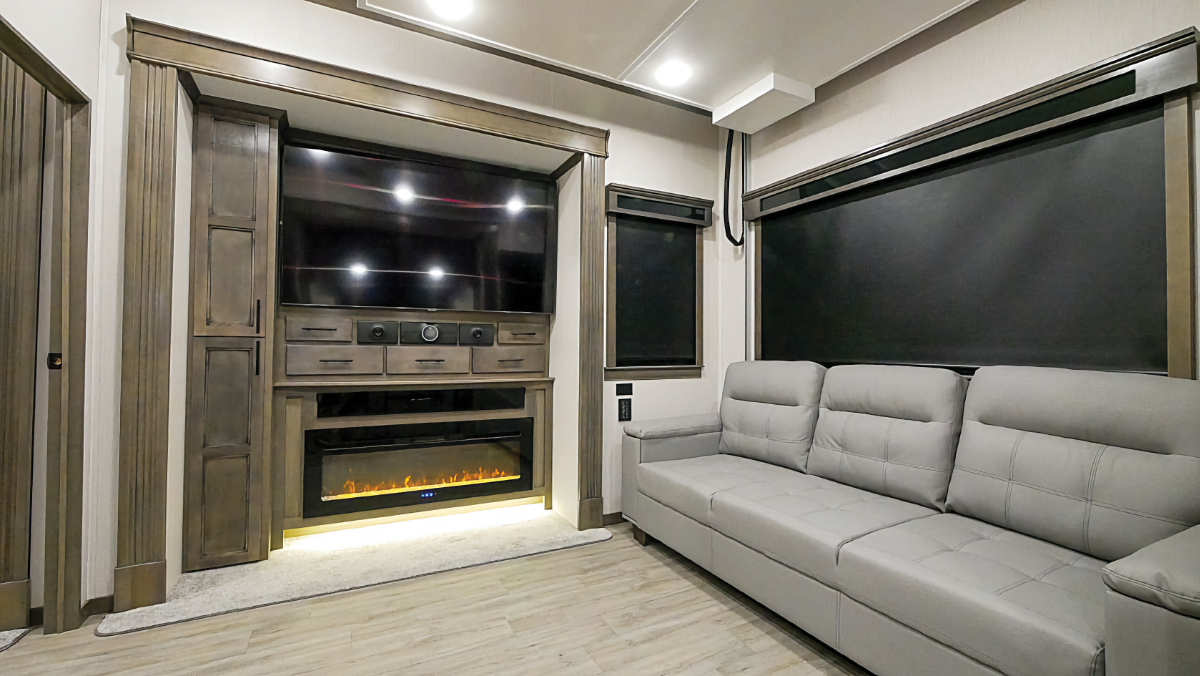 RVs with fireplaces