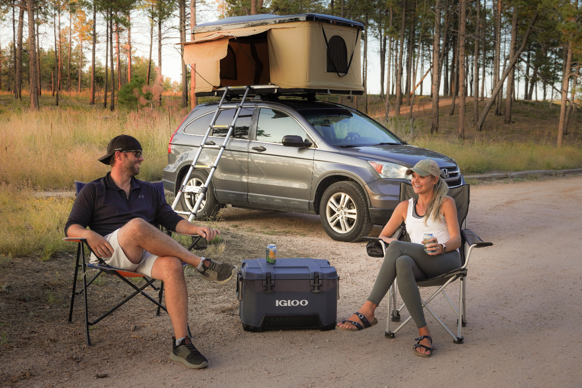 Venture Forward Rooftop tent