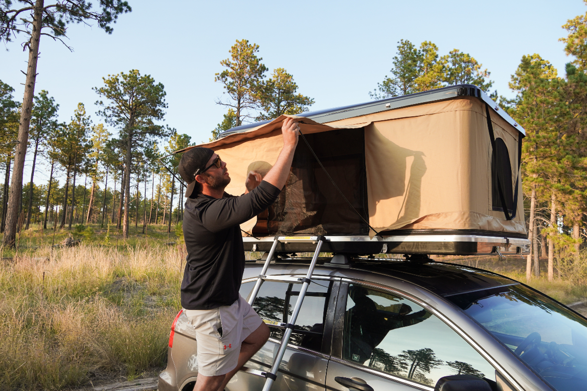 Venture Forward Rooftop tent