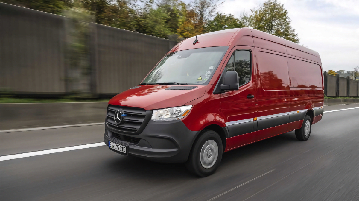 Electric Mercedes Sprinter Van Travels Nearly 300 Miles on a Single ...