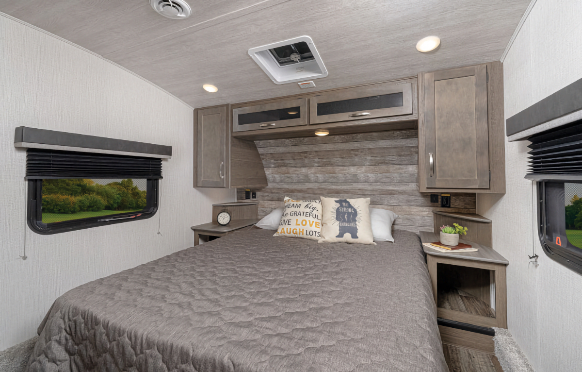 Keystone RV Cougar Sport