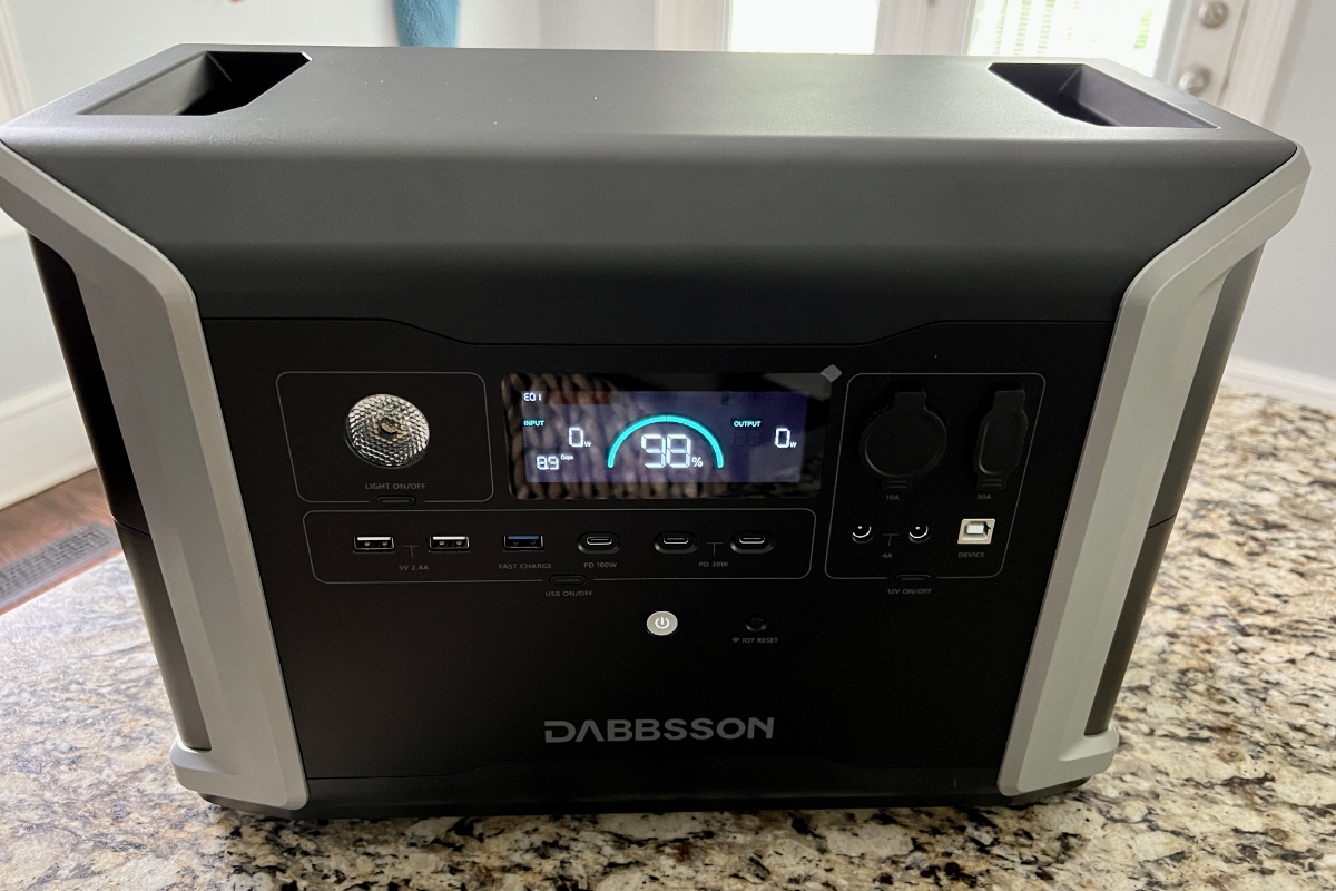 Dabbsson portable power station