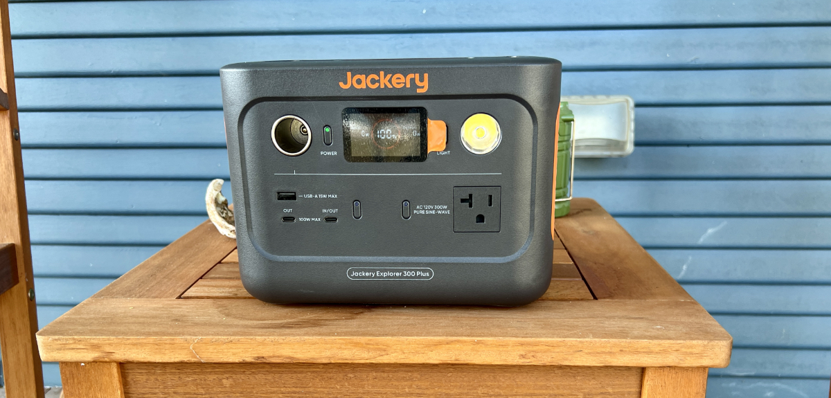 Jackery Explorer 300 Plus review