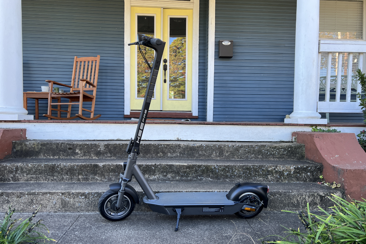 Yadea KS6 Pro scooter