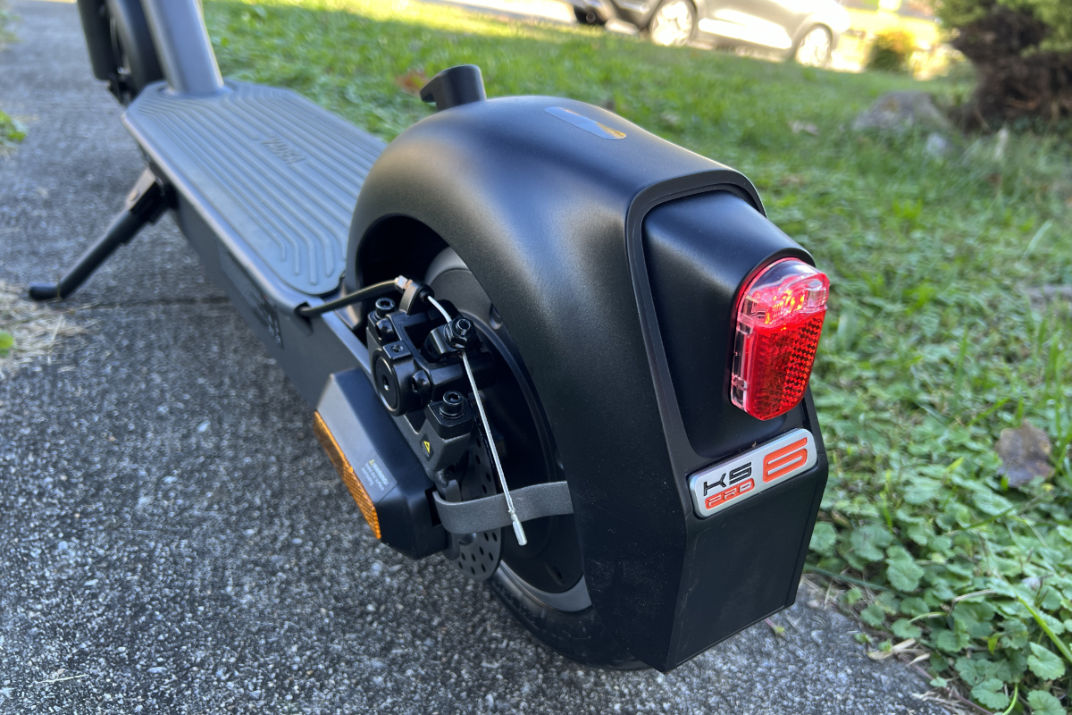 Yadea KS6 Pro scooter