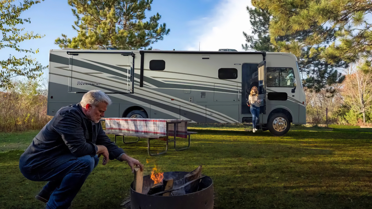 best RVs for tailgating