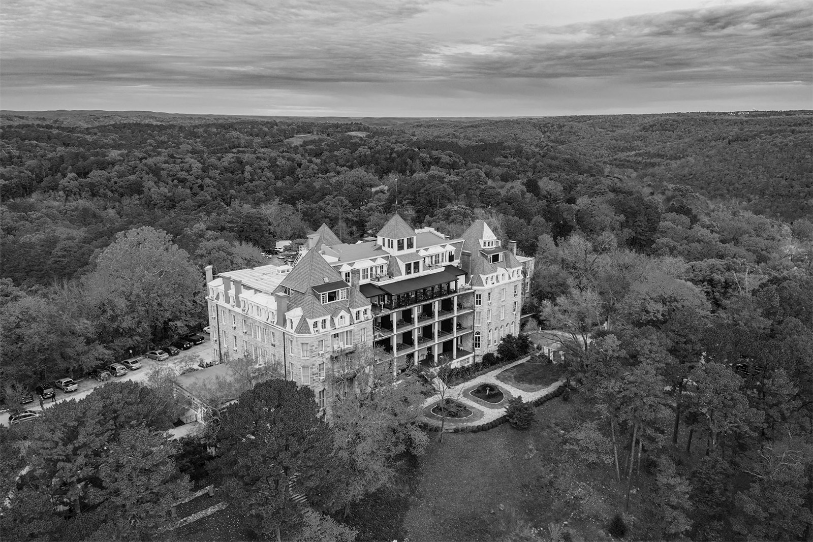 Crescent Hotel & Spa