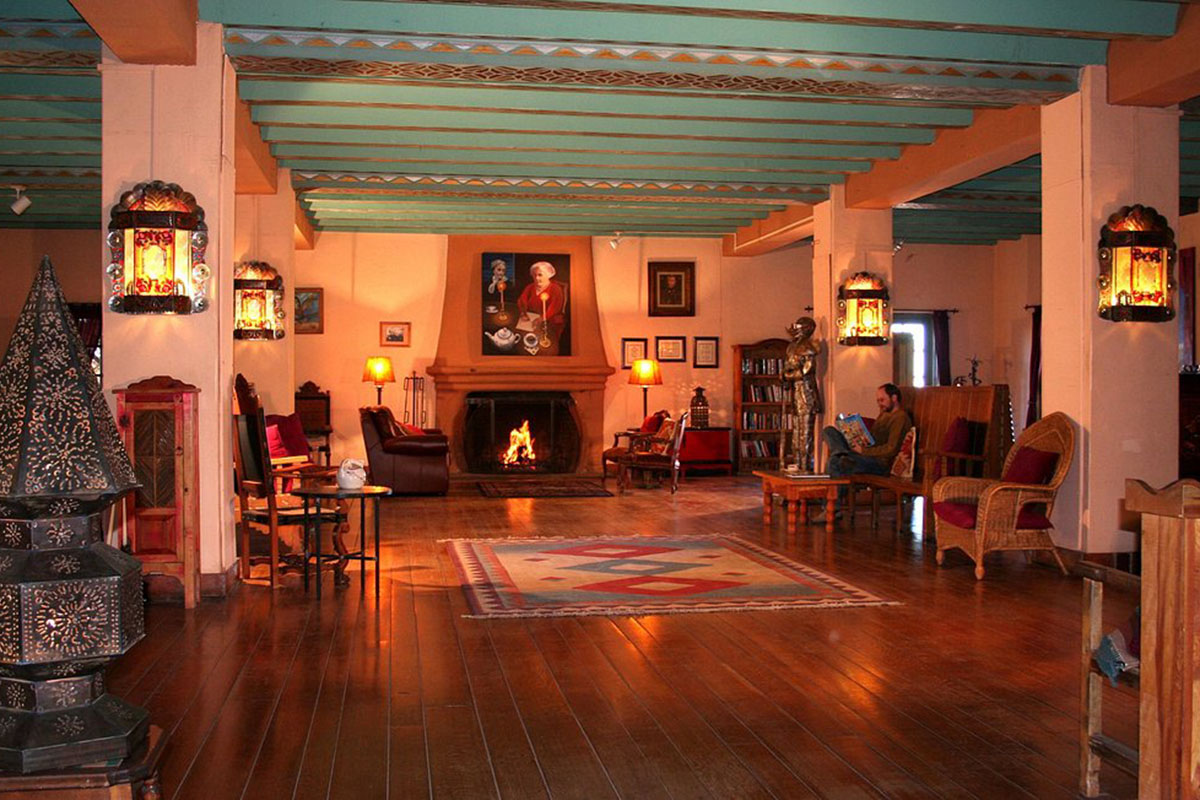 Room decorated in Southwest Design.