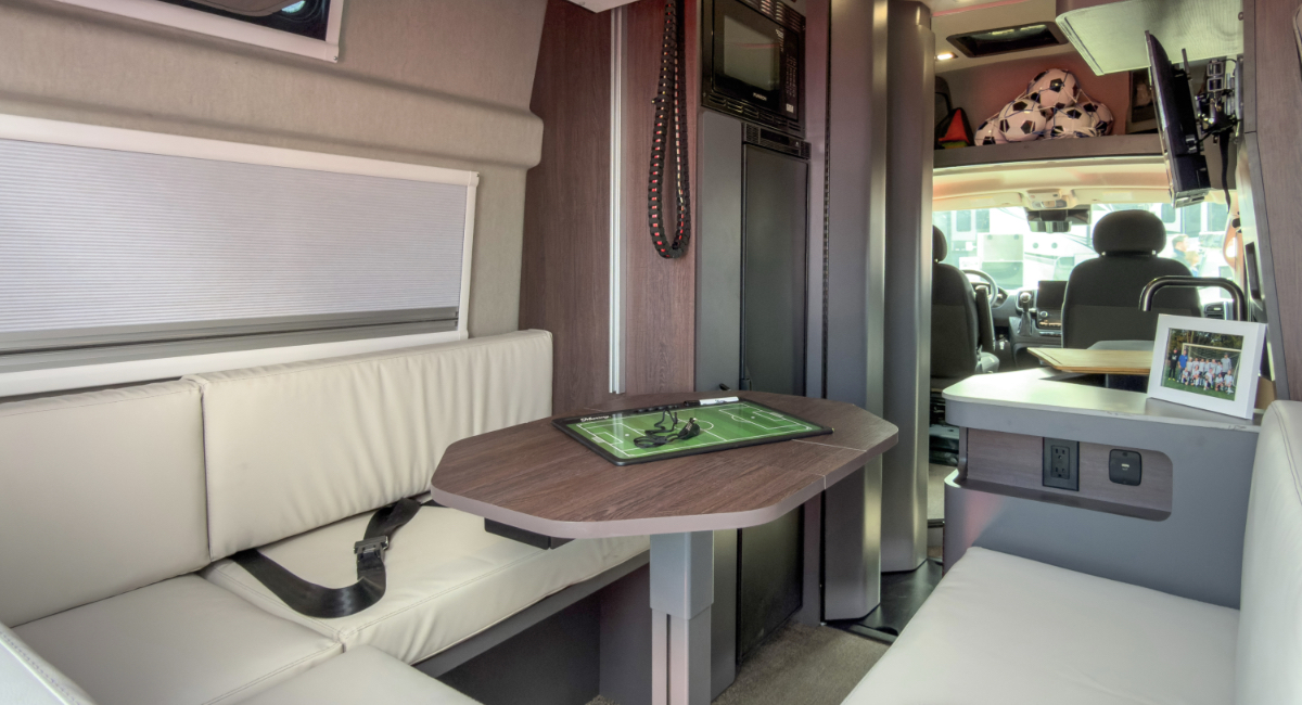 Grand Design Lineage VP