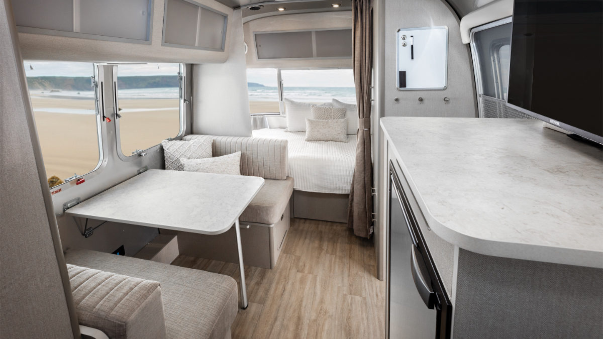 Airstream Caravel 20FB