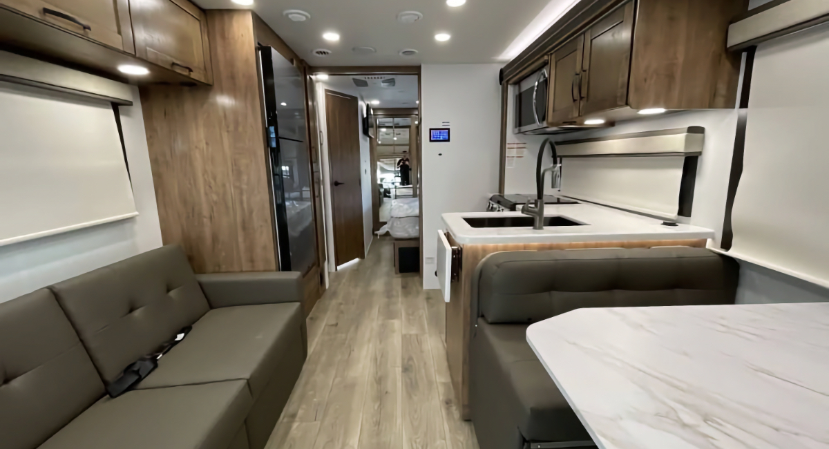 Entegra Coach Esteem XL