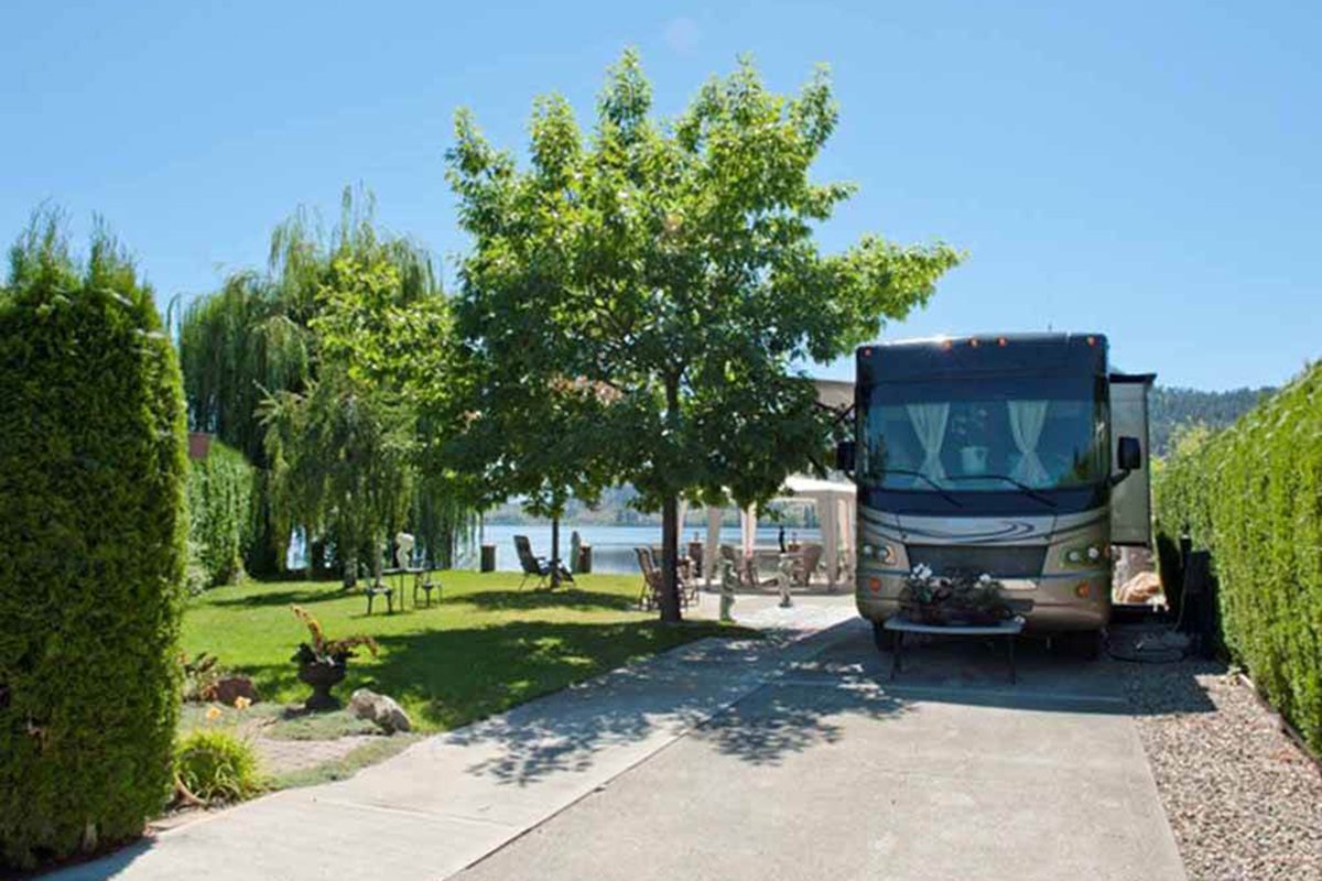 RV on a concrete pad