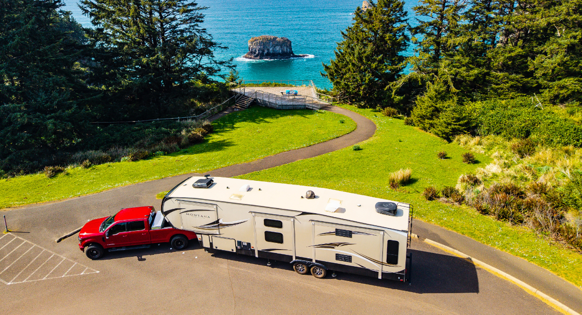 Fifth Wheel to Gooseneck Adapter