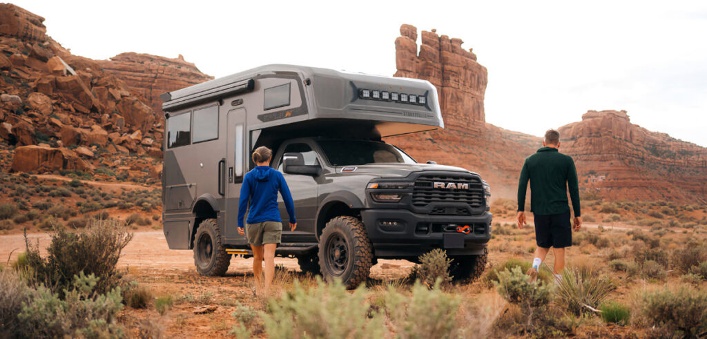 Storyteller Overland GXV Wild overland vehicle