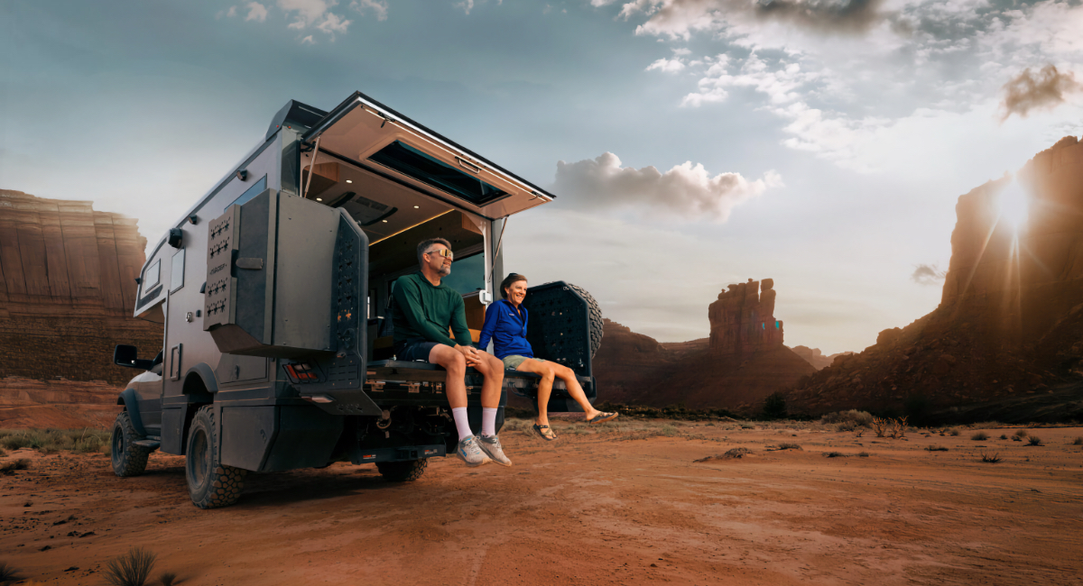 Storyteller Overland GXV Wild overland vehicle