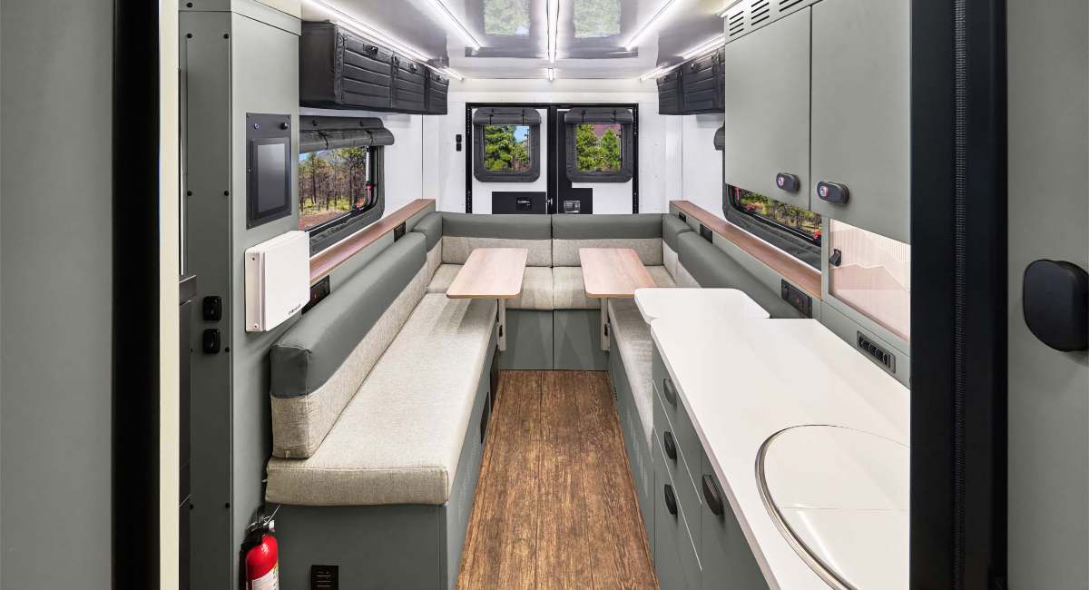 Winnebago Arka