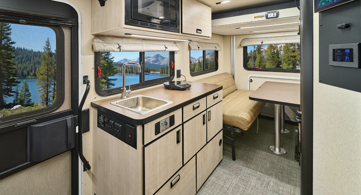 Winnebago Elora/Resa
