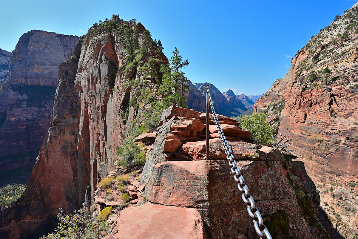 Angels Landing trail.